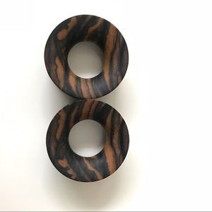 Tawapa tiger ebony plugs